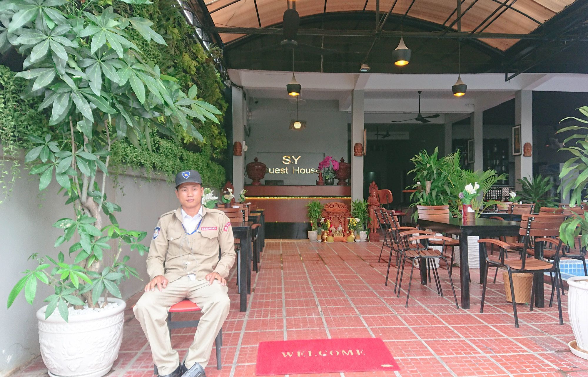 Sy Guesthouse Phnom Penh Exterior foto