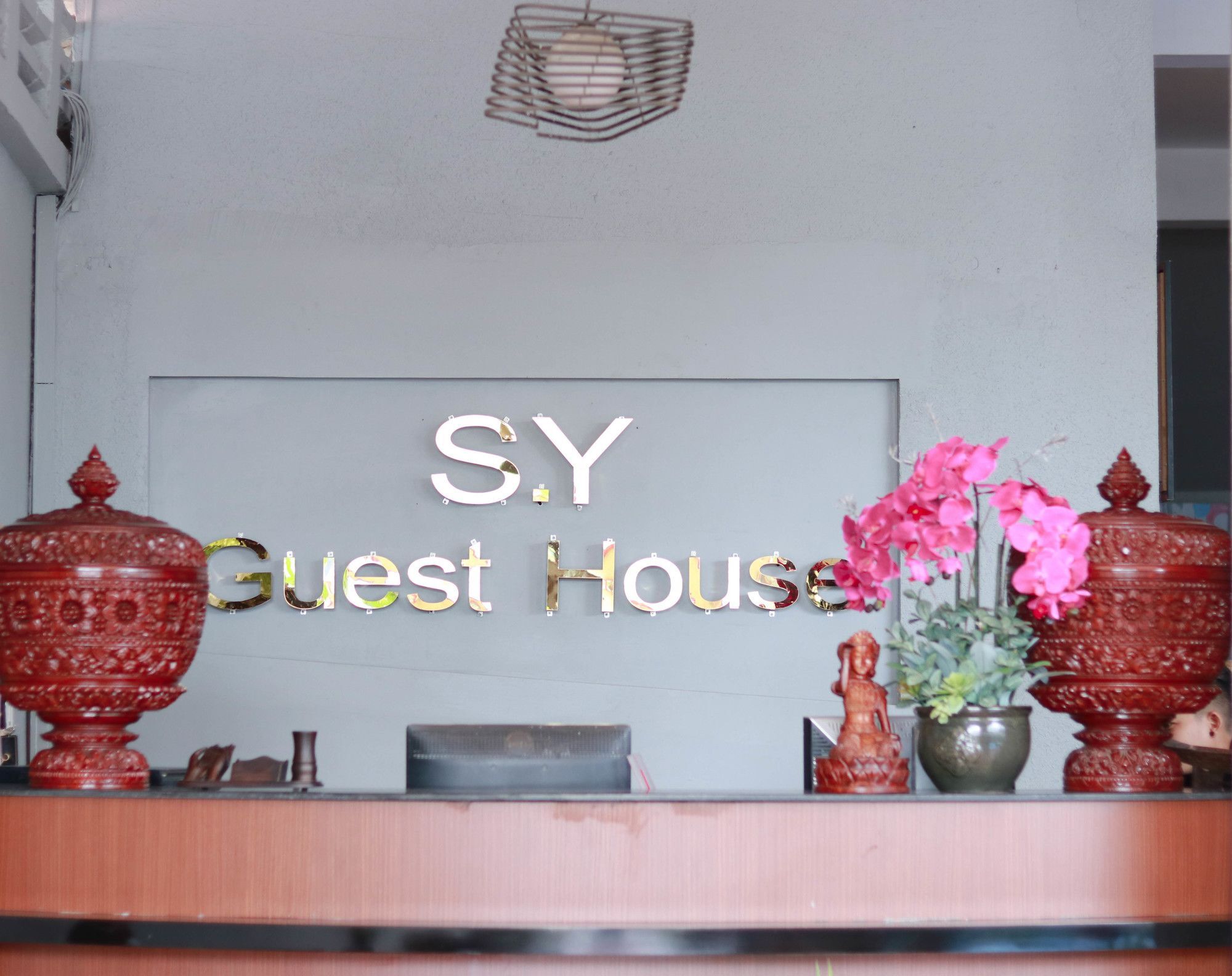 Sy Guesthouse Phnom Penh Exterior foto
